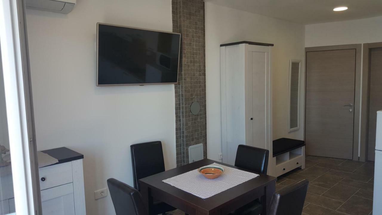 Apartments Eugen Rtina Ngoại thất bức ảnh